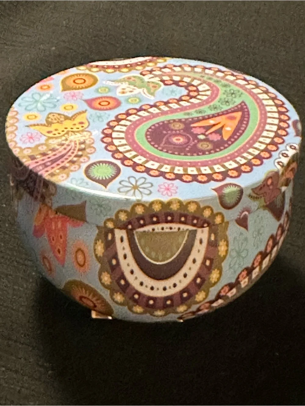 New, Sealed 100% Soy Candle in Decorative Blue Paisley Tin- Peppermint Scent